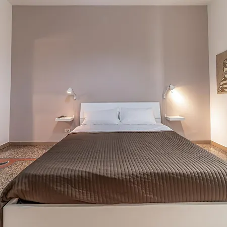 Azzurra - Metro Lodi & Wi-fi Rome